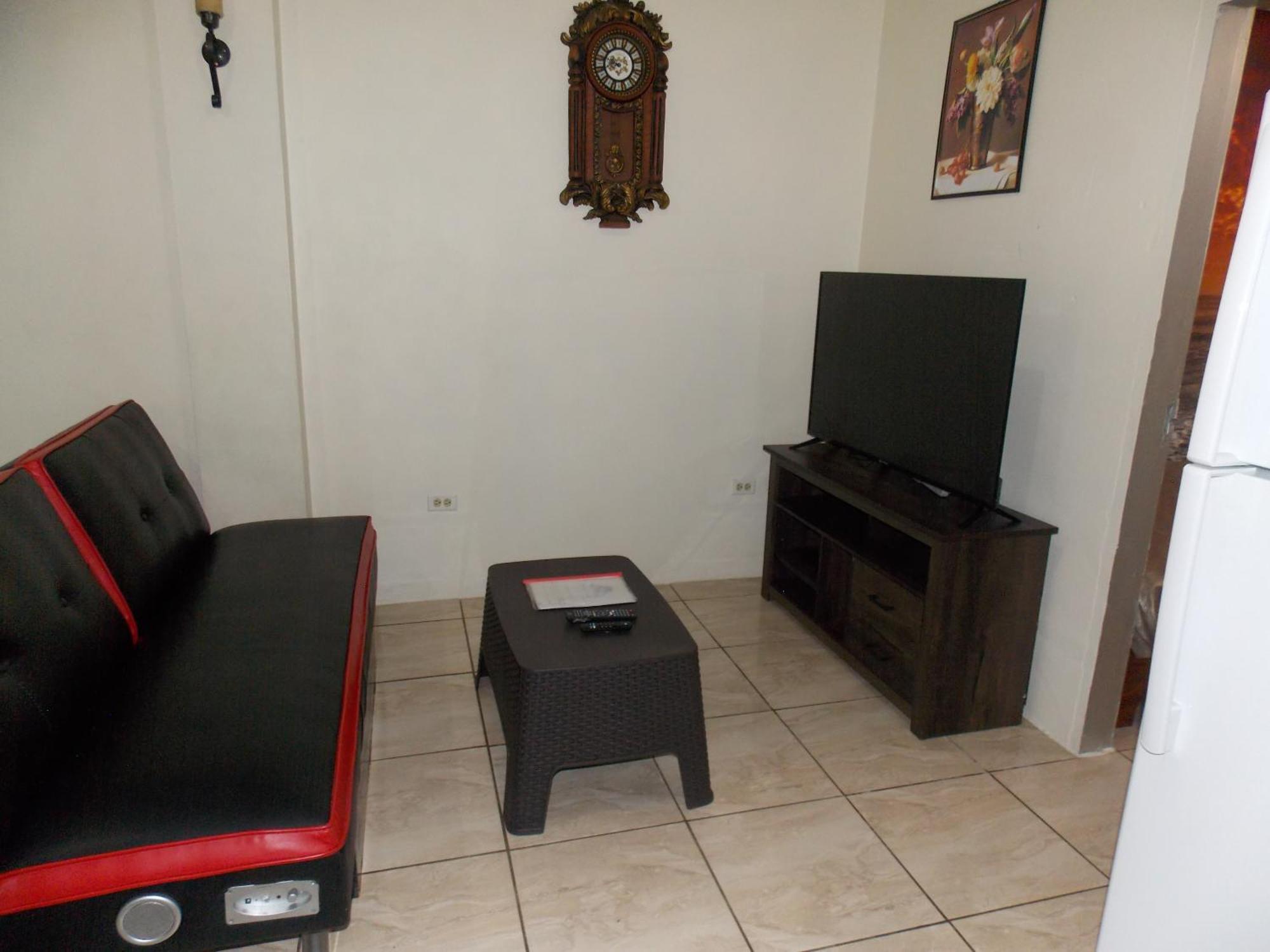 Stewart Apt- Trincity, Airport, Washer, Dryer, Office, Cable , Wifi Eksteriør billede