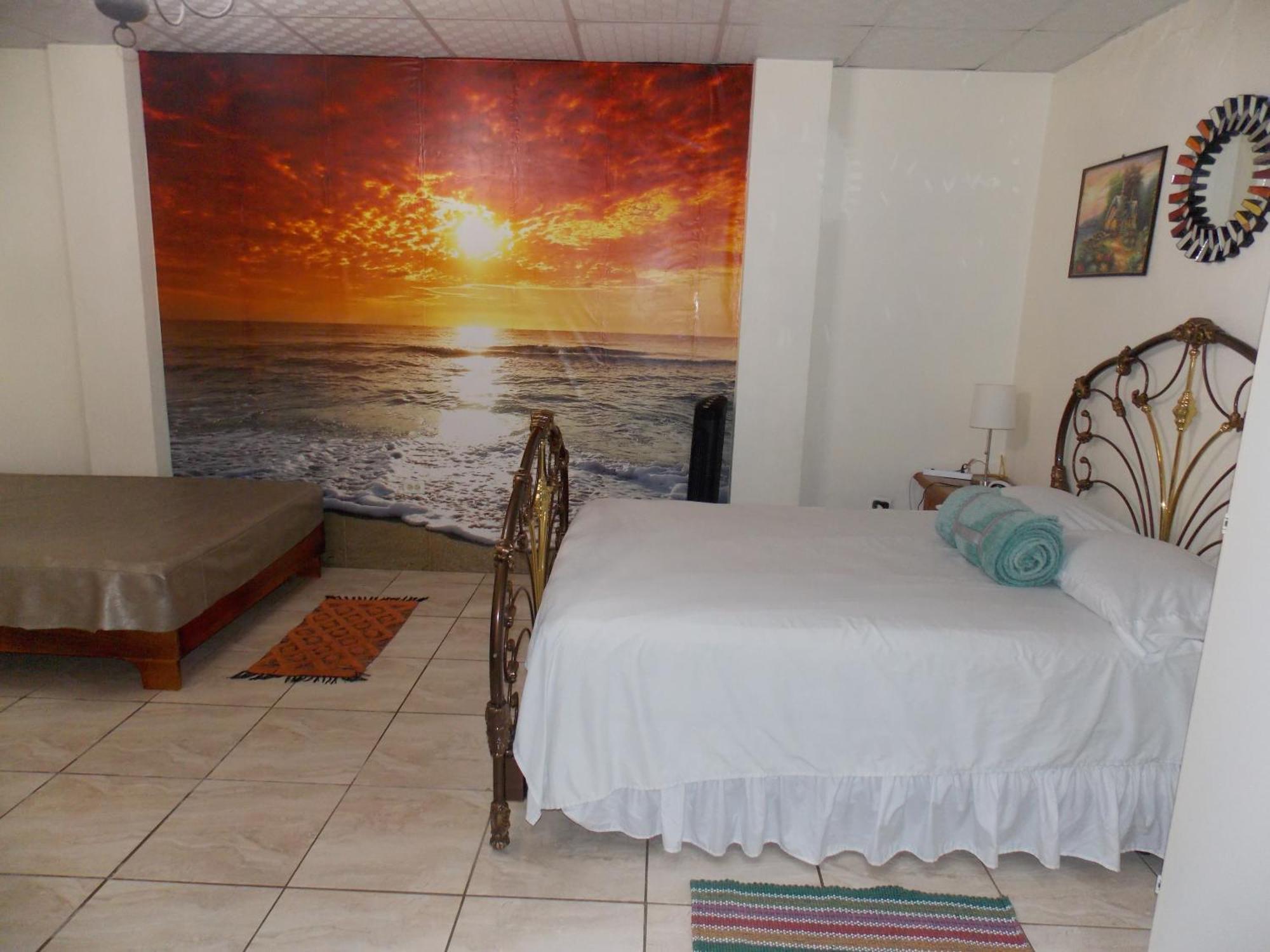 Stewart Apt- Trincity, Airport, Washer, Dryer, Office, Cable , Wifi Værelse billede