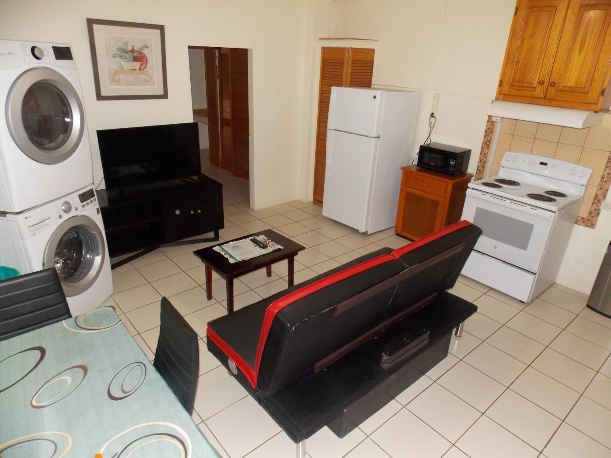 Stewart Apt- Trincity, Airport, Washer, Dryer, Office, Cable , Wifi Eksteriør billede